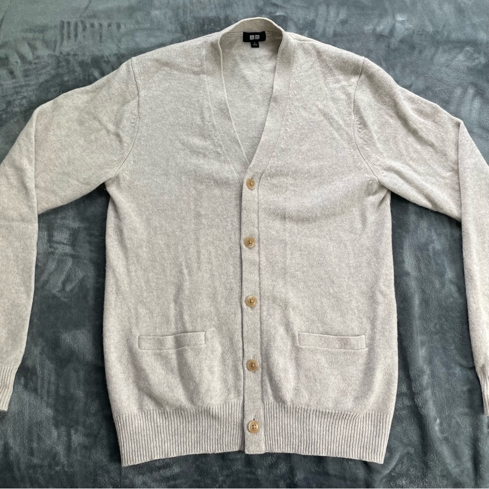 Uniqlo Wool Cardigan Sweater